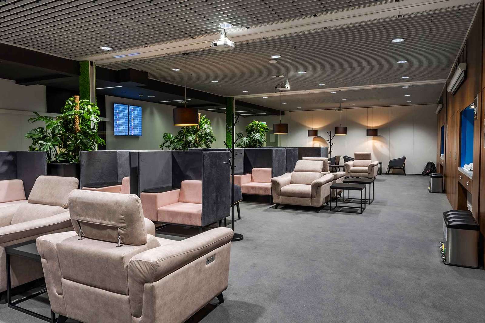 Business-Lounge am Flughafen KRK Krakau Johannes Paul II-Balice
