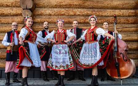 Aus Krakau: Polnische Folklore-Show mit All-You-Can-Eat-Dinner
