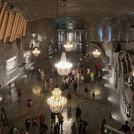 Von Krakau aus: Auschwitz-Birkenau & Wieliczka Salzbergwerk Tour