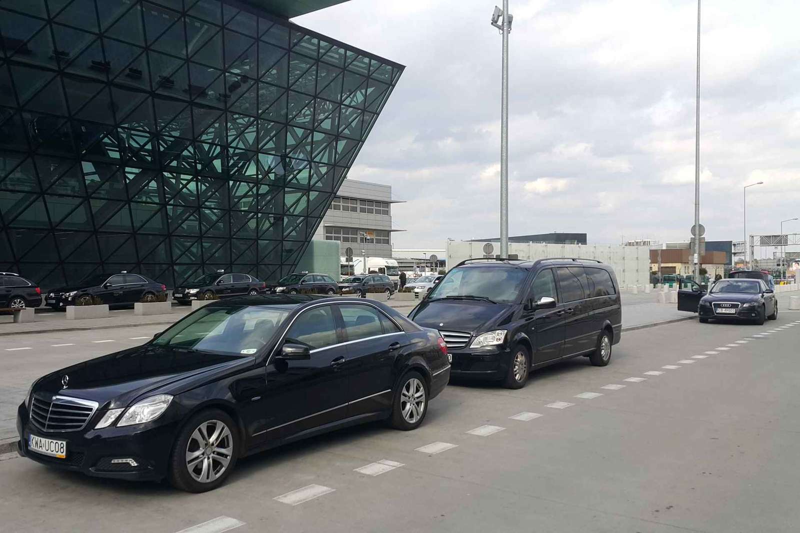 Krakau: Privater Transfer vom/zum Flughafen Krakau (KRK)