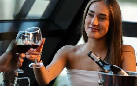Krakau: Romantisches Abendessen mit einer Schifffahrt auf der Weichsel
