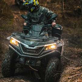 Ab Krakau: Extreme Quad-Tour mit dem Geländewagen