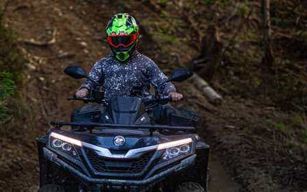 Vanuit Krakau: extreme ATV-quadrit 4x4