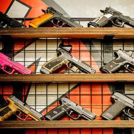 Krakau: Schietbaan ervaring met AK-47 & ophaalservice vanaf je hotel