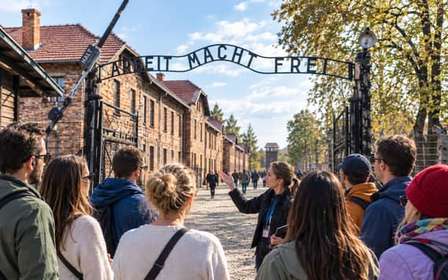 Krakau: Auschwitz-Birkenau rondleiding met vervoer