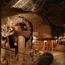Ab Krakau: Führung durch das Salzbergwerk Wieliczka mit Transfer