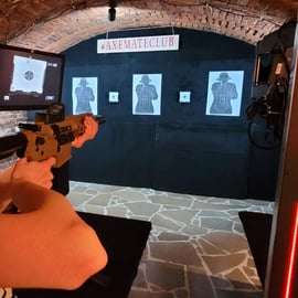 Krakau Axe Mate Club: Toegangbewijs schietbaan