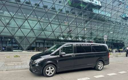 Krakau: Privater Transfer zum oder vom Flughafen Krakau
