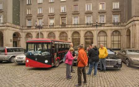 Krakau: Communistische tour Stadsbezichtiging Nowa Huta E Golfkar