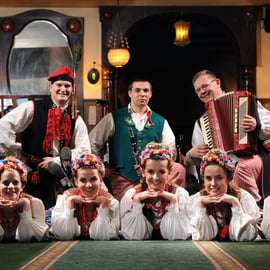 Krakau: Volksvoorstelling & 3-gangendiner in Jama Michalika Café