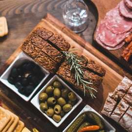 Krakau: Wodka rondleiding met gids en proeverijen van eten en drinken