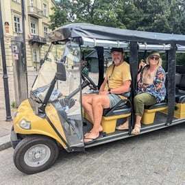 Krakau: Geführte Stadttour mit Golfbuggy und Abholung vom Hotel